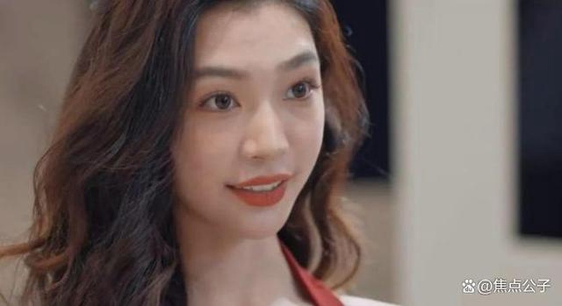 易梦玲